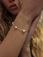 14 Ayar Altın Küçük Beyaz Yonca Bileklik