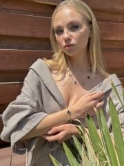 Siyah Yonca Altın Kolye