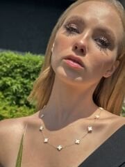 14 Ayar Altın Beyaz Yonca Kolye