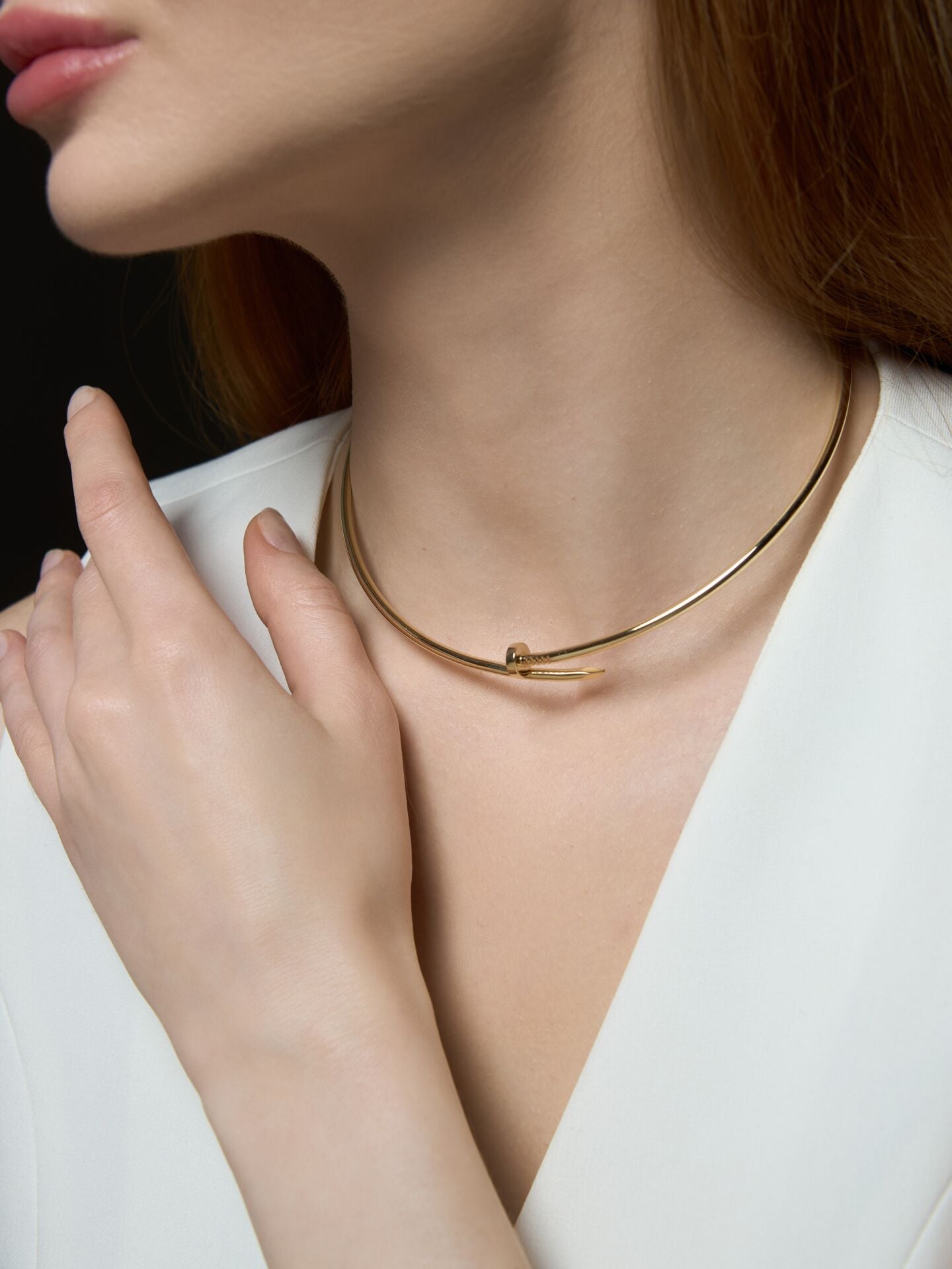 14 Ayar Altın Çivi Kolye