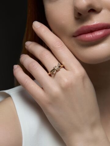 14 Ayar Altın Düğüm Motifli Set – Zarafetin Sembolü