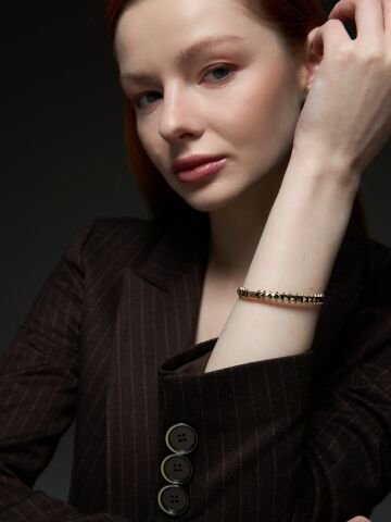 14 Ayar Altın Prizma Bilezik – Gücün Işıltılı Yansıması