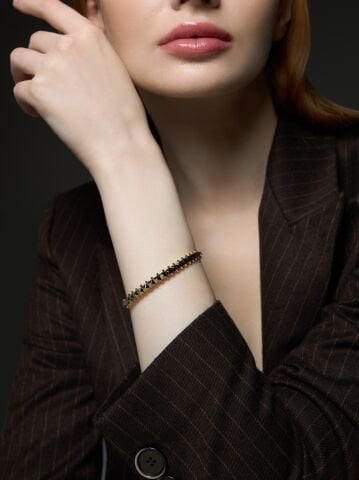 14 Ayar Altın Prizma Bilezik – Gücün Işıltılı Yansıması