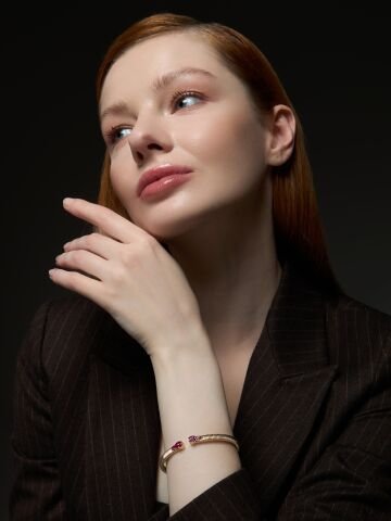 14 Ayar Altın Ruby Bilezik – Bordo Işıltının Gücü