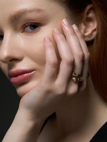 Serpent Altın Yılan Yüzük – Gücün ve Dönüşümün Simgesi