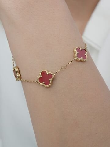 14 Ayar Kırmızı Yonca Altın Bileklik